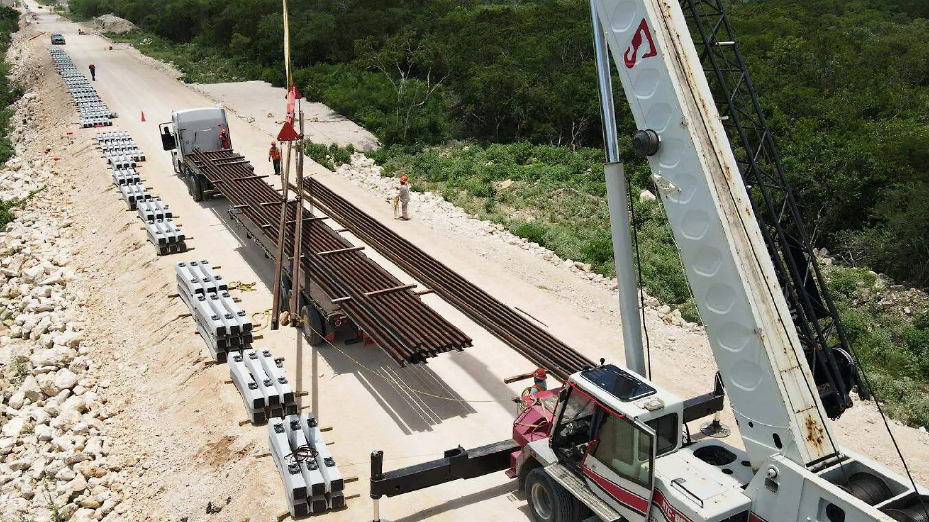 TRAMO 3, CALKINÍ-IZAMAL-CORTESÍA. TW @TRENMAYAMX (2)